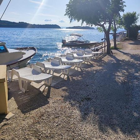 Apartmani Andela Kordic Supetarska Draga Exteriör bild