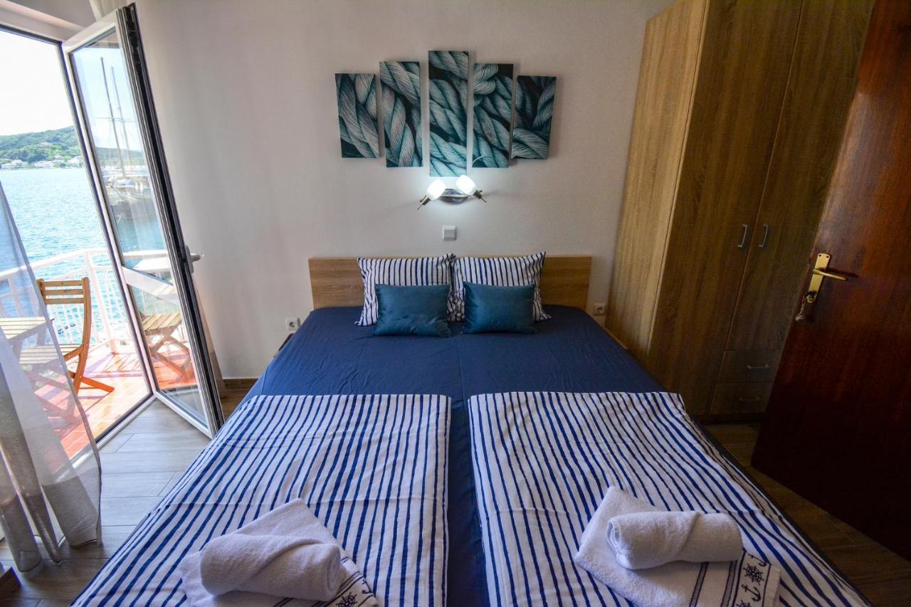 Apartmani Andela Kordic Supetarska Draga Exteriör bild