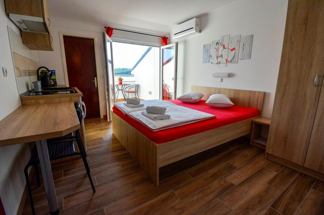 Apartmani Andela Kordic Supetarska Draga Exteriör bild