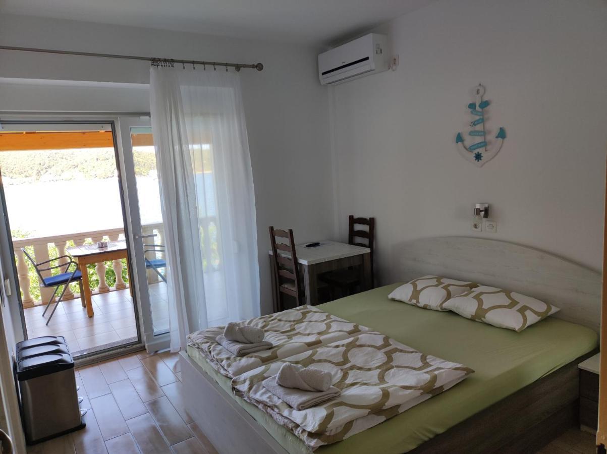 Apartmani Andela Kordic Supetarska Draga Exteriör bild