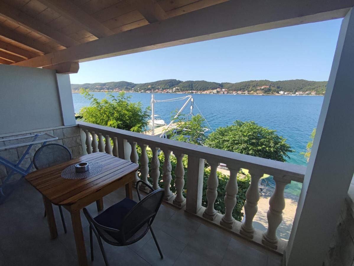 Apartmani Andela Kordic Supetarska Draga Exteriör bild
