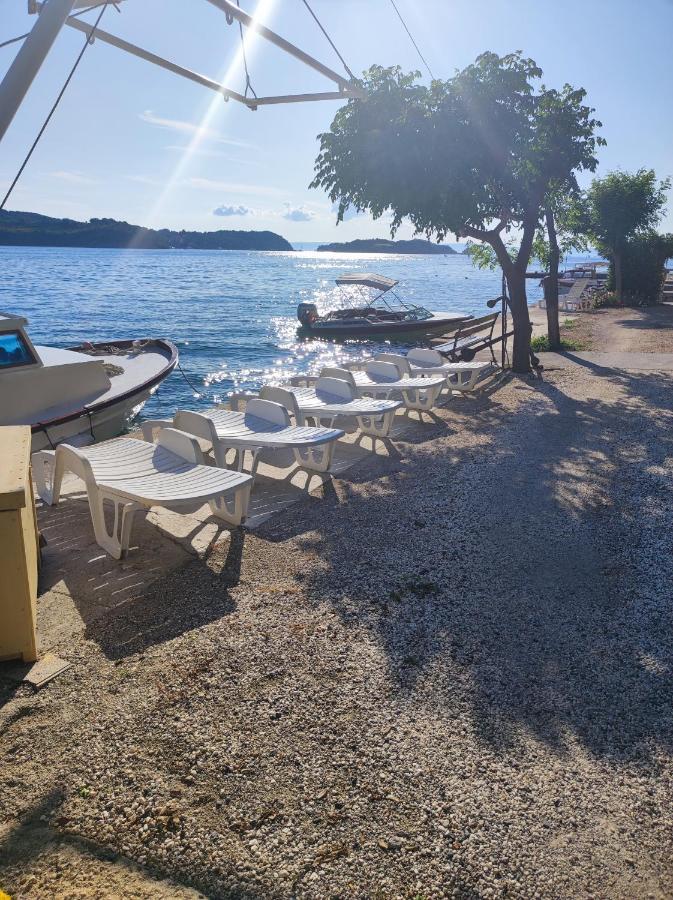 Apartmani Andela Kordic Supetarska Draga Exteriör bild