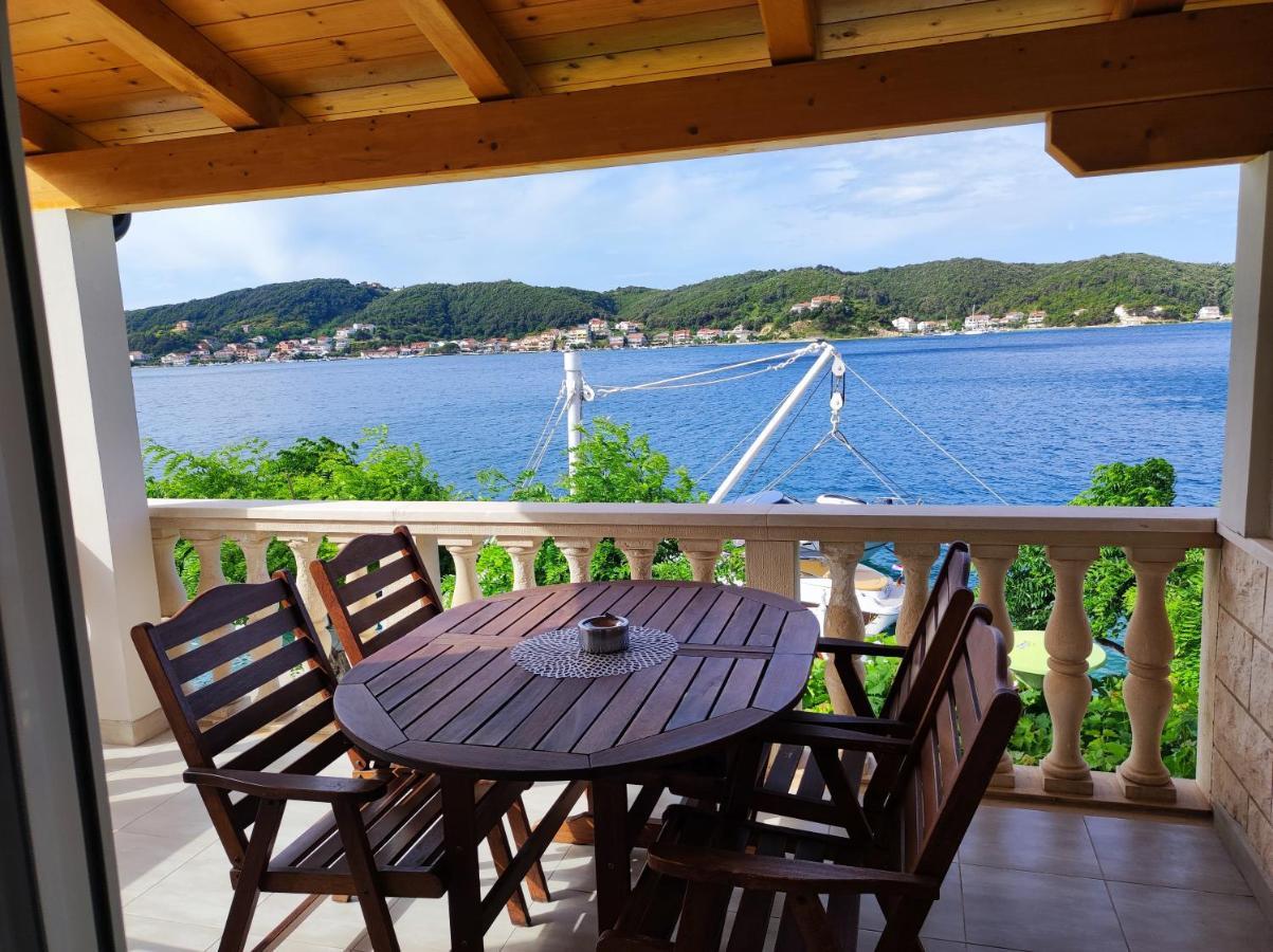 Apartmani Andela Kordic Supetarska Draga Exteriör bild