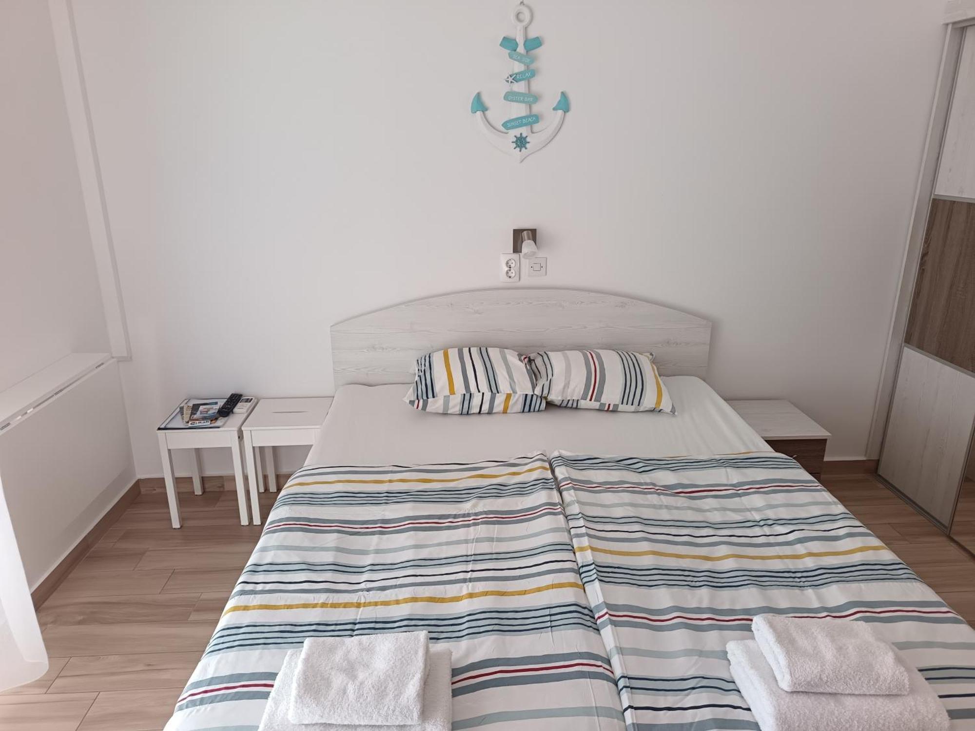 Apartmani Andela Kordic Supetarska Draga Exteriör bild