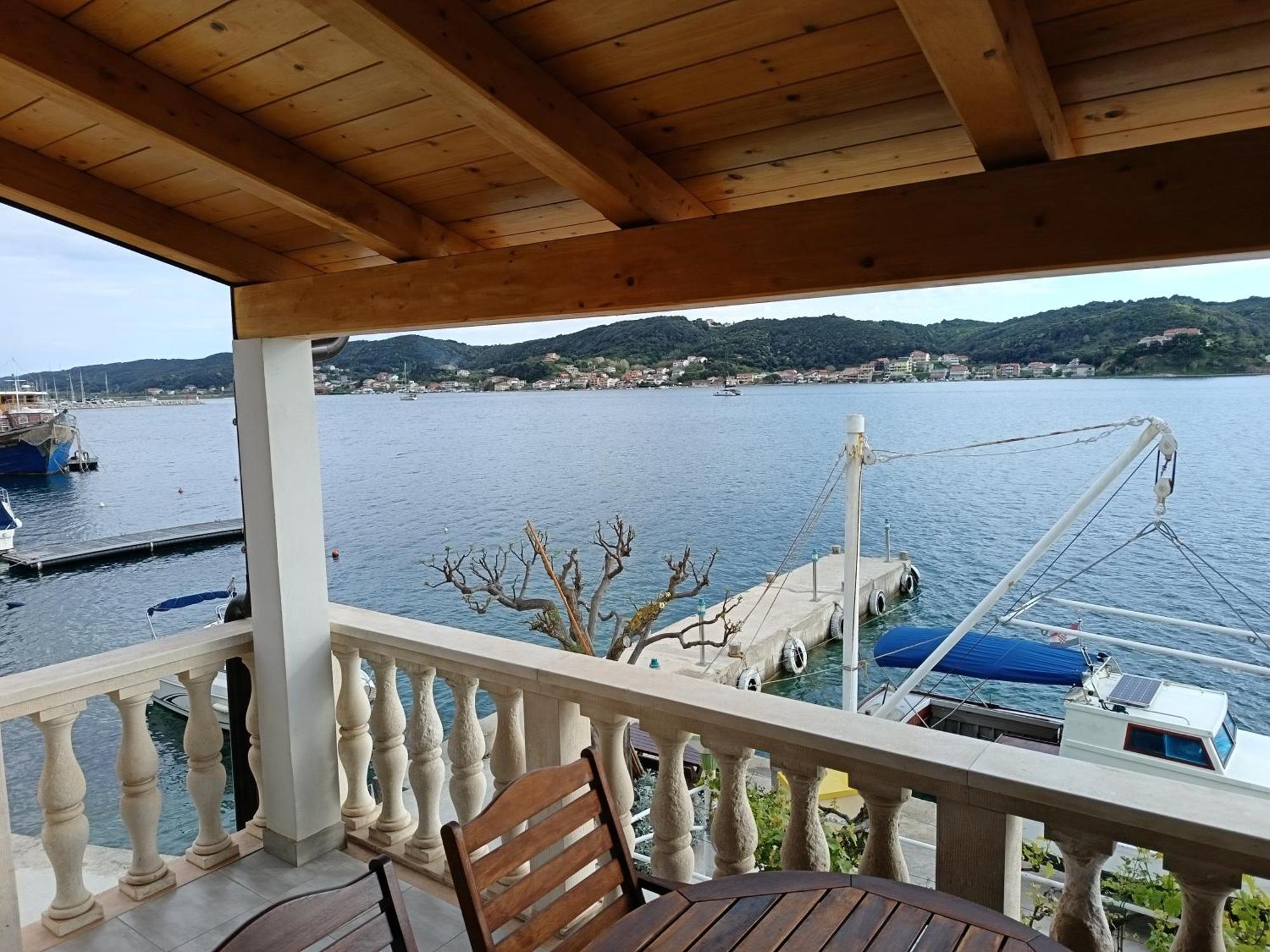 Apartmani Andela Kordic Supetarska Draga Exteriör bild